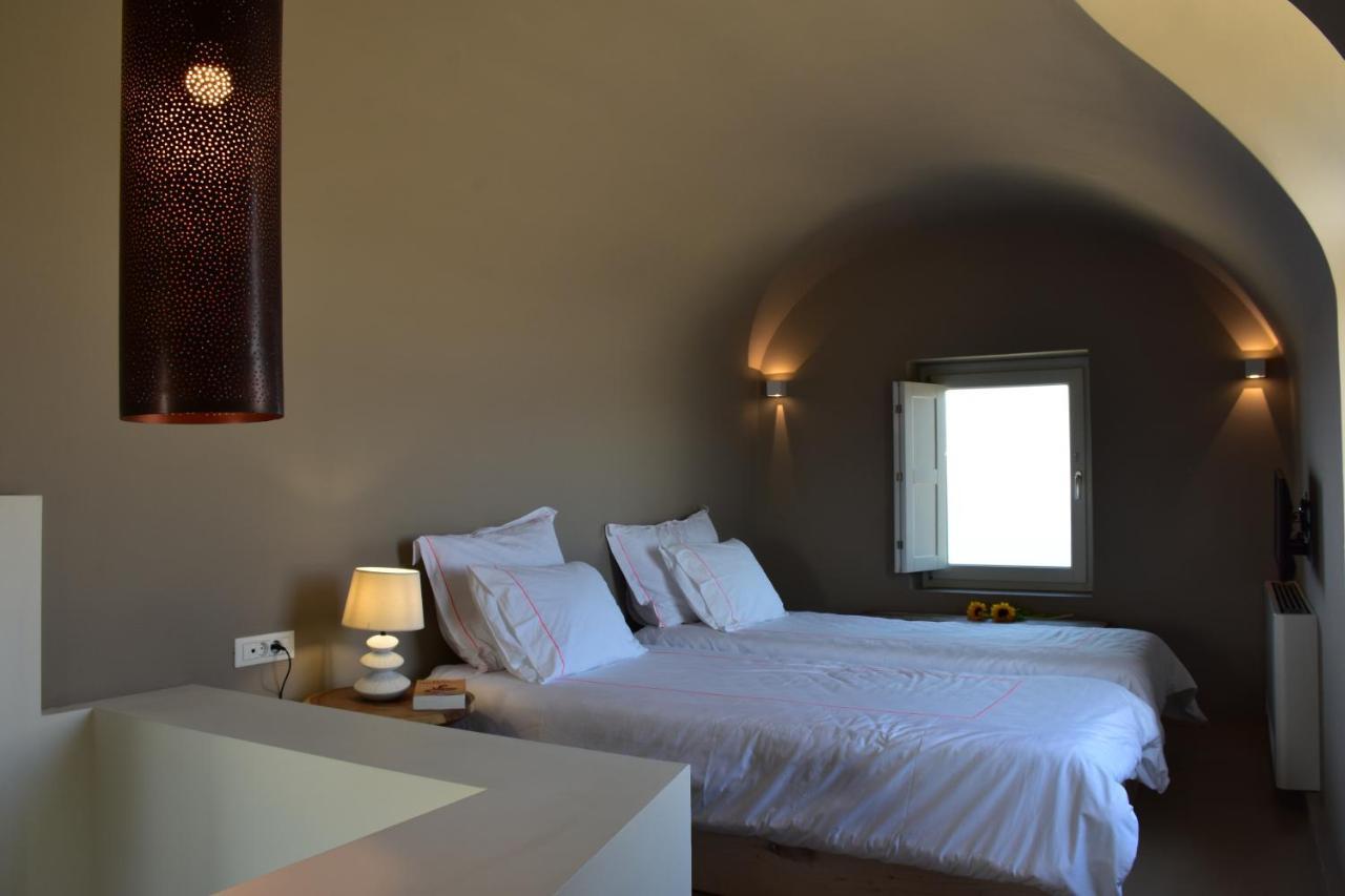 Arota Exclusive Villas อาโกรตีรี ภายนอก รูปภาพ