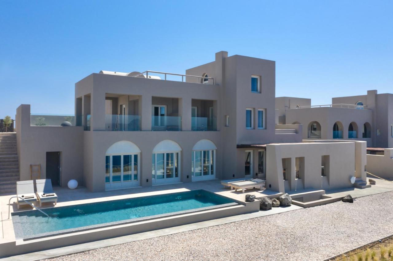 Arota Exclusive Villas อาโกรตีรี ภายนอก รูปภาพ