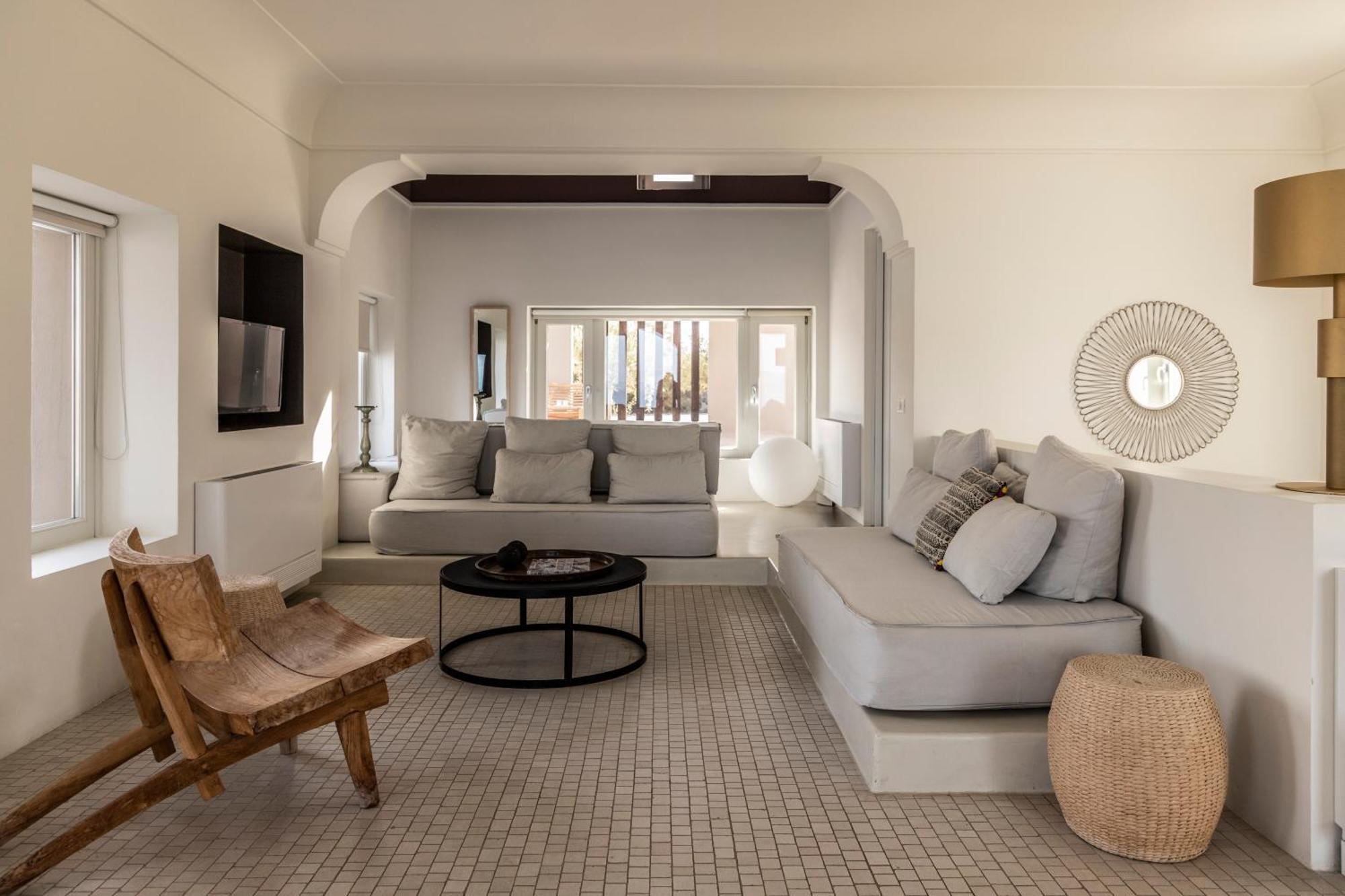 Arota Exclusive Villas อาโกรตีรี ภายนอก รูปภาพ