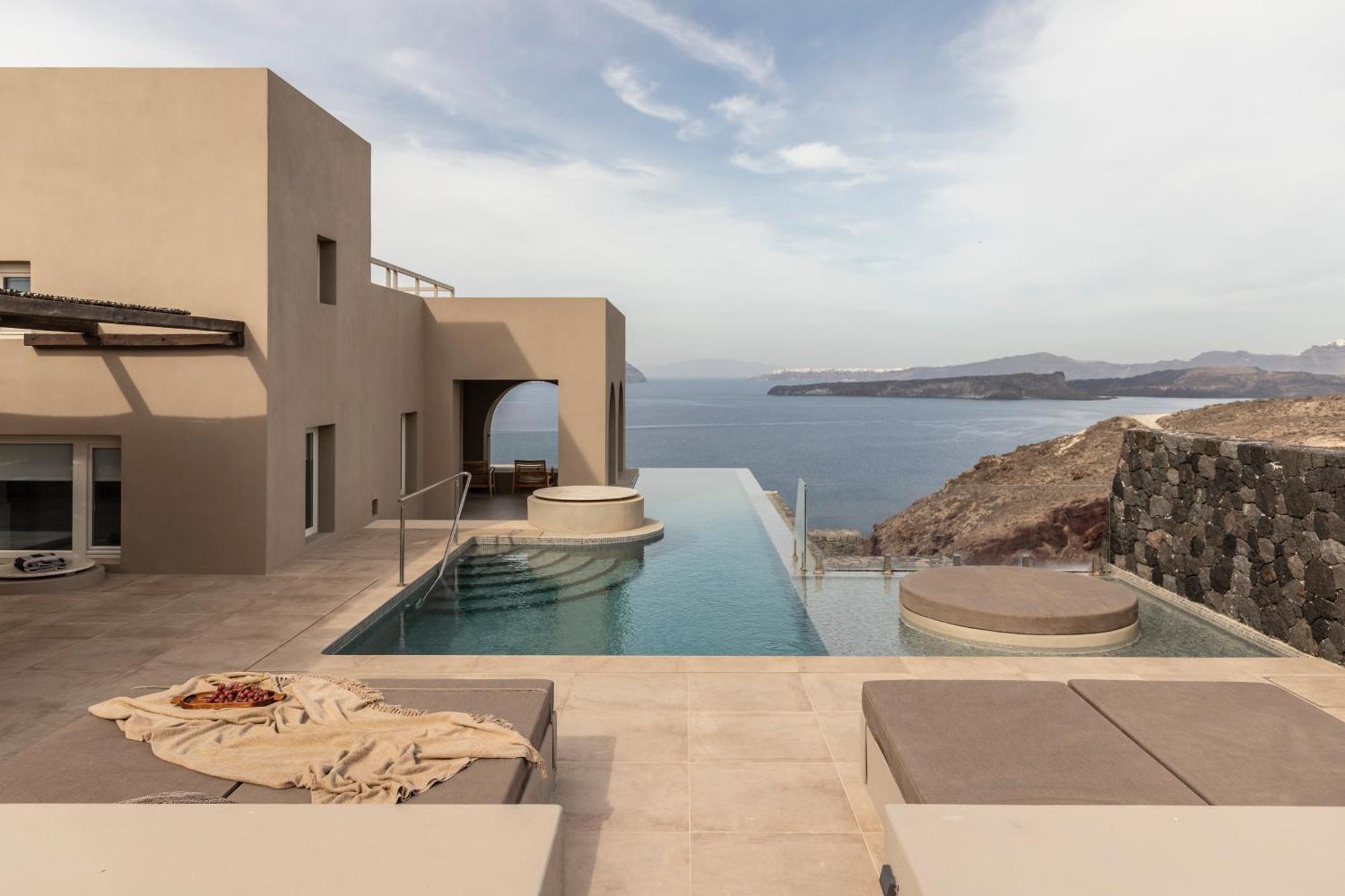 Arota Exclusive Villas อาโกรตีรี ภายนอก รูปภาพ