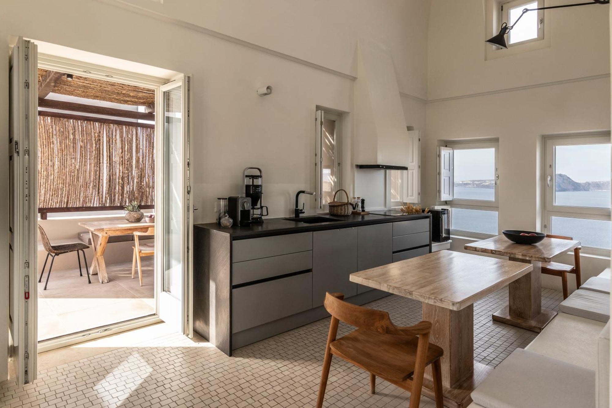 Arota Exclusive Villas อาโกรตีรี ภายนอก รูปภาพ